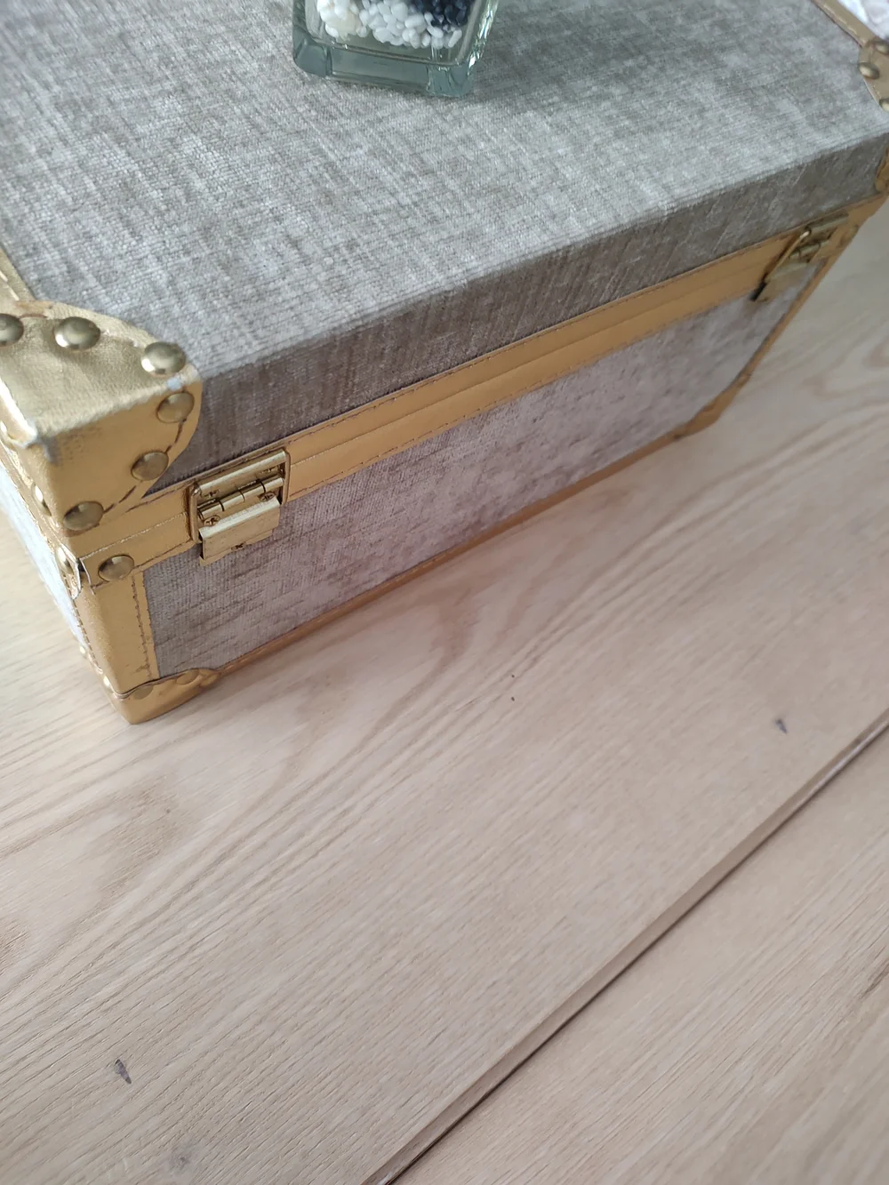 unbranded. stylish linen